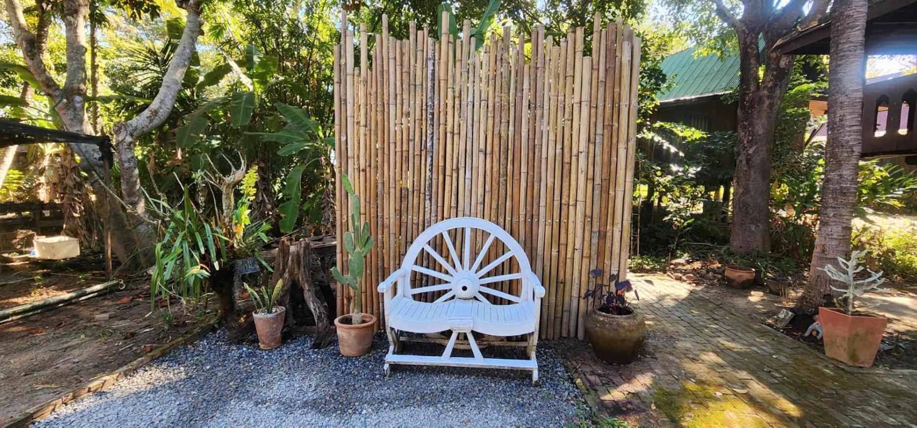 Tung Tong Homestay & Camping Mae Rim Dış mekan fotoğraf