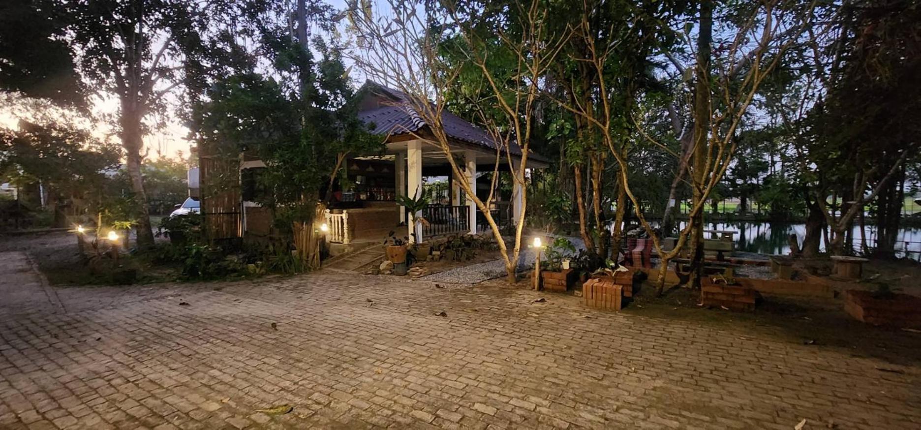 Tung Tong Homestay & Camping Mae Rim Dış mekan fotoğraf